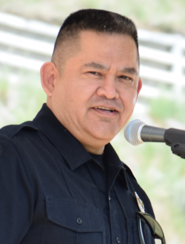 sg-2019-mike-on-stage_orig